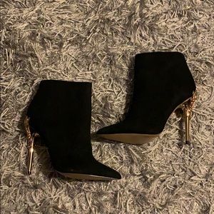 Suede Pointed Booties